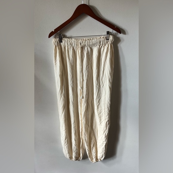 Jen's Pirate Booty Pants Womens Medium Beige Bohemian Flowy Relax Boho Ladies - Picture 1 of 4